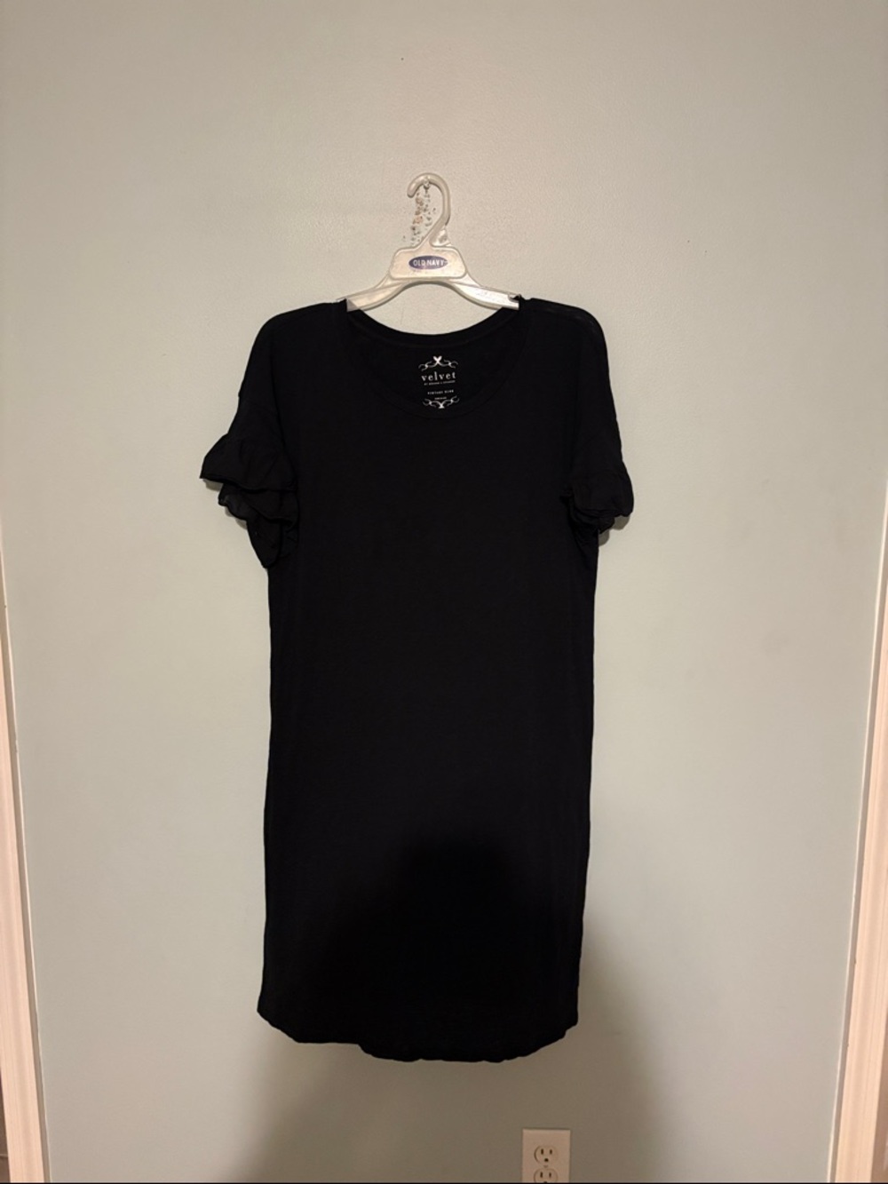 Velvet by Graham & Spencer Black Ruffle Sleeve tee shirt dress.